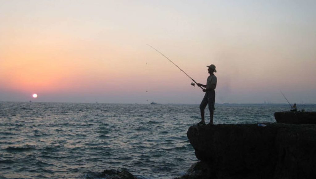 ماهی‌گیری در جزیرۀ لارک