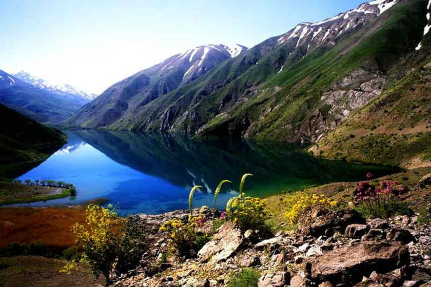 دریاچه گهر در قلب اشترانکوه