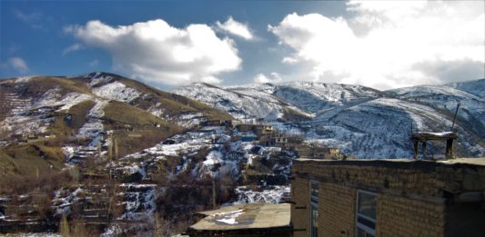 روستای کنگ در حوالی شهر مشهد