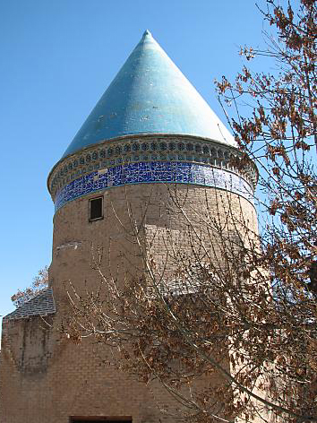 آرامگاه حمدالله مستوفی در شهر قزوین