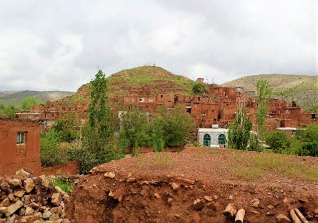 روستای دهسرخ، روستایی منحصر به فرد و تماشایی در حوالی شهر مشهد