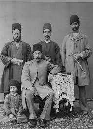 لباس سنتی آقایان در دورۀ قاجار