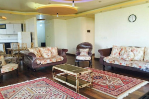 آپارتمان 3 خوابه ساحلی دارای پارکینگ