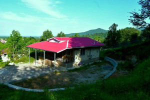 ویلا 2 خوابه ییلاقی دارای پارکینگ