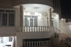 آپارتمان 2 خوابه  دارای پارکینگ