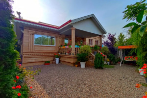 ویلا 2 خوابه روستایی دارای پارکینگ