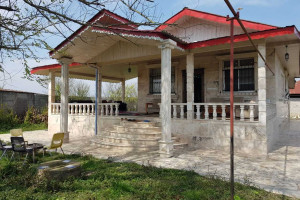 ویلا 2 خوابه روستایی دارای پارکینگ