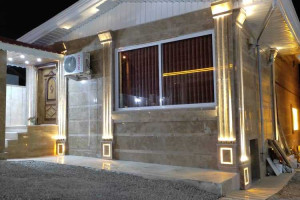 ویلا 2 خوابه کوهستانی دارای استخر و پارکینگ