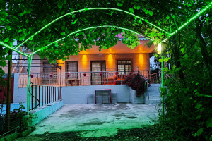 ویلا 1 خوابه جنگلی