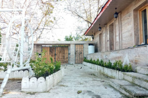 ویلا 1 خوابه جنگلی دارای پارکینگ