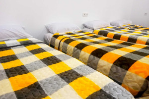 هاستل 2 نفره  دارای پارکینگ