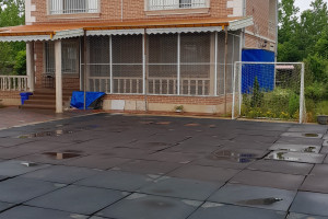 ویلا 2 خوابه روستایی دارای پارکینگ