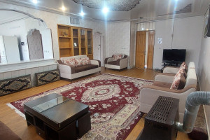 آپارتمان 2 خوابه  دارای پارکینگ