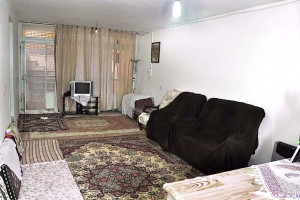 خانه 1 خوابه  دارای پارکینگ