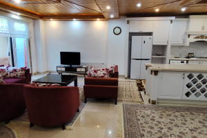 VILLA 3 خوابهروستایی دارای استخر و پارکینگ