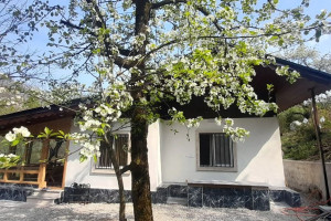 COTTAGE 2 خوابهجنگلی دارای پارکینگ