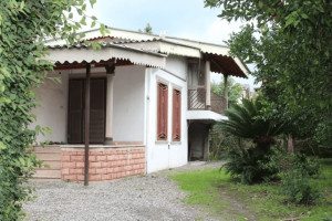 ویلا 2 خوابه روستایی دارای پارکینگ